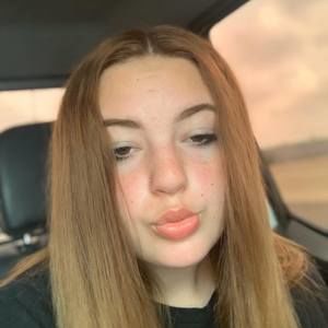 Meet your Posher, Saige